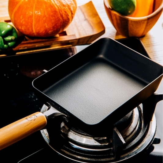 TAKUMI Tamagoyaki 13*18 Small Frying Pan MGEG-M